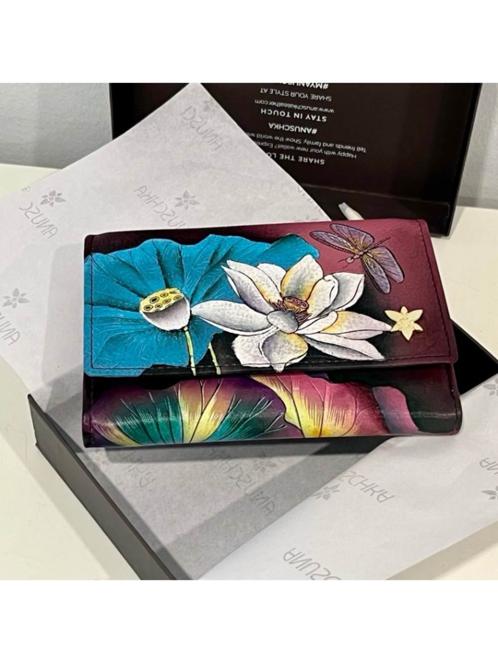 NEW Anuschka Hand Painted Tri-Fold Leather Wallet - Lotus Flower NEW IN BOX